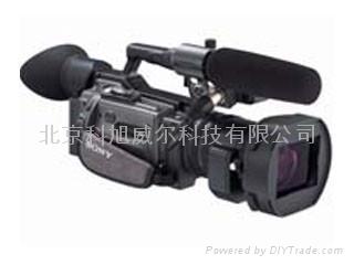 索尼1/3" 3CCD 便攜式攝錄一體機DSR-PD190P