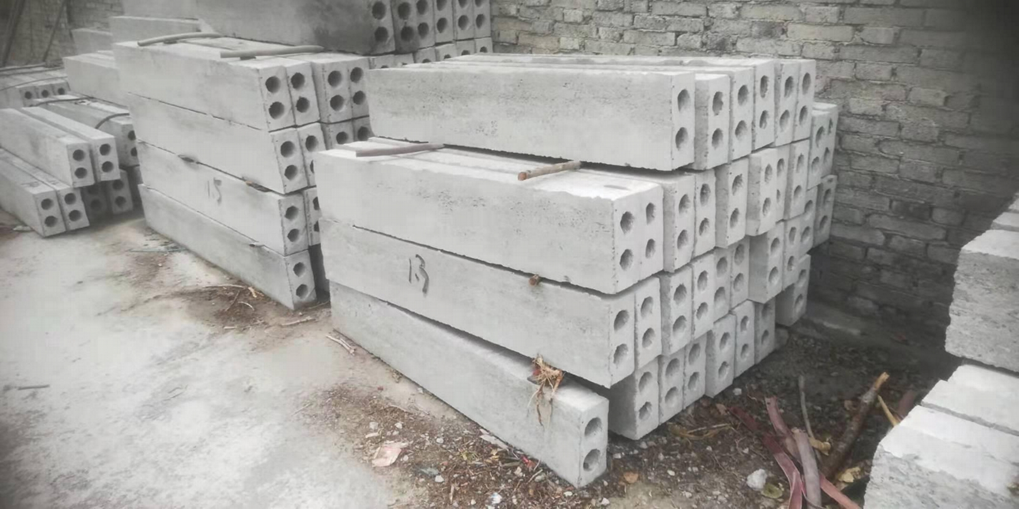 Cement precast cantilever lintel 2