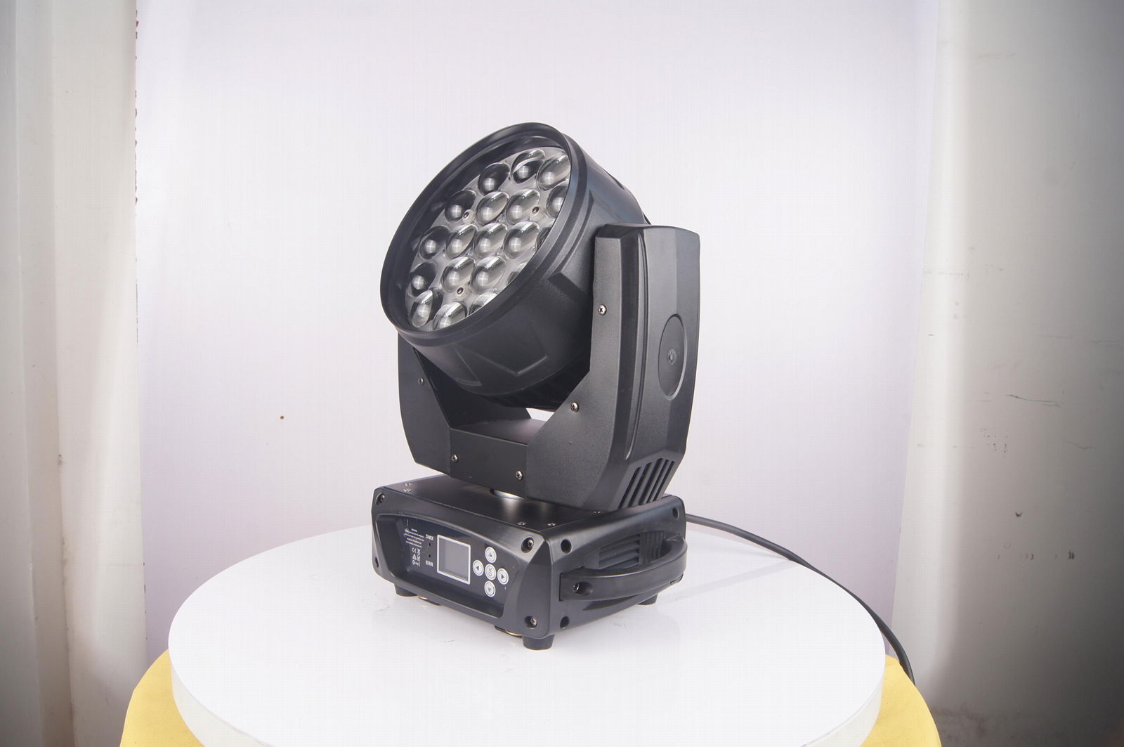 19PCS zoom moving head light 5