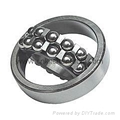 Self-aligning ball bearing 