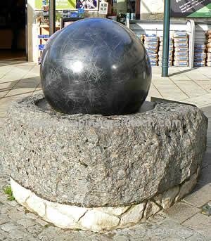 Floating Rock ball,rock sphere fountain,rock water feature 4