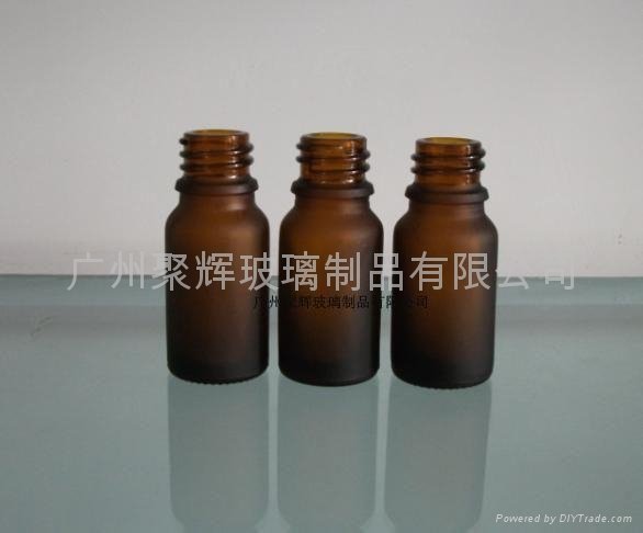 電鍍噴塗蒙砂玻璃精油瓶 3