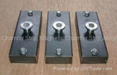 Shuttering Magnet