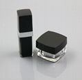  square acrylic cosmetic jar with black cap  3