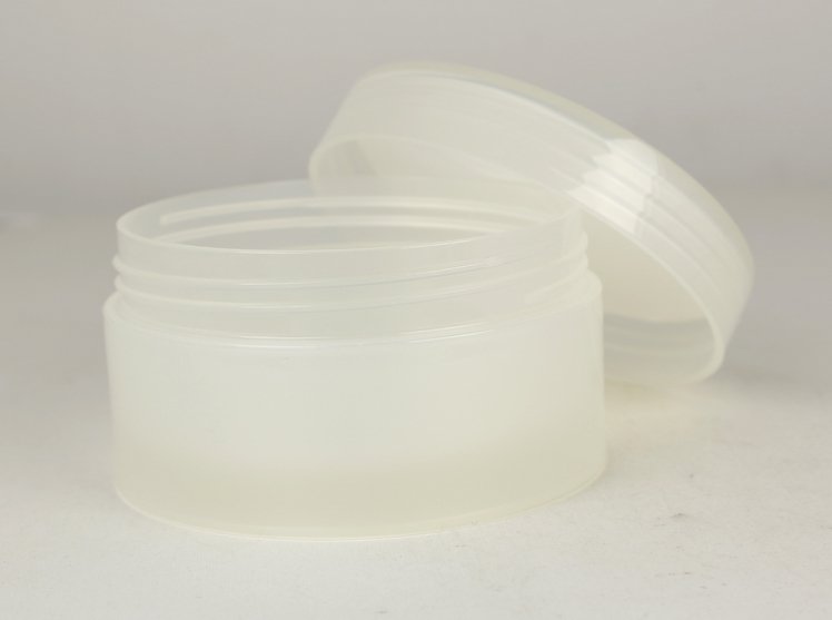 150g round single wall cream PP jar  4