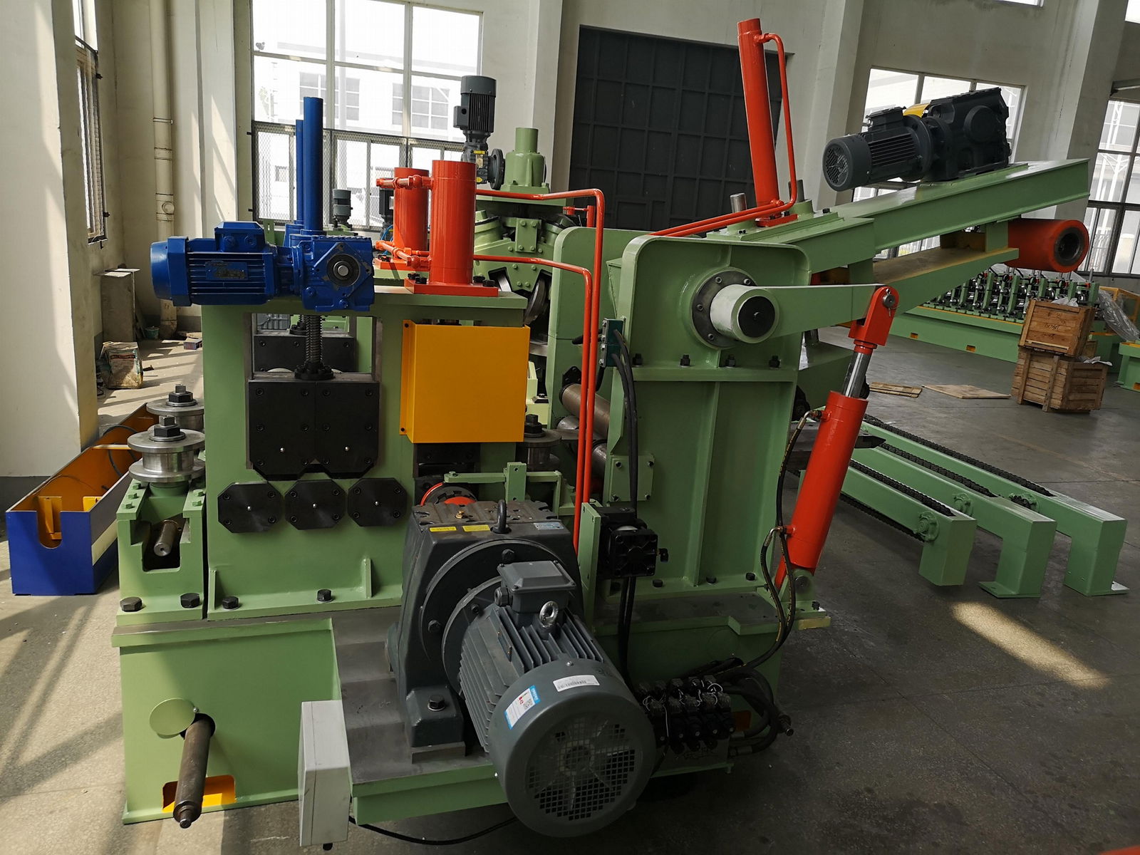 110×110 square automatic tube mills 3