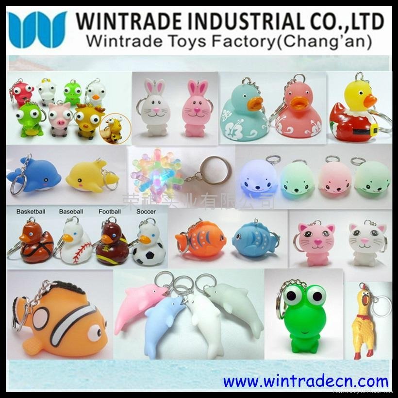Floating Rubber Duck Keychain 5