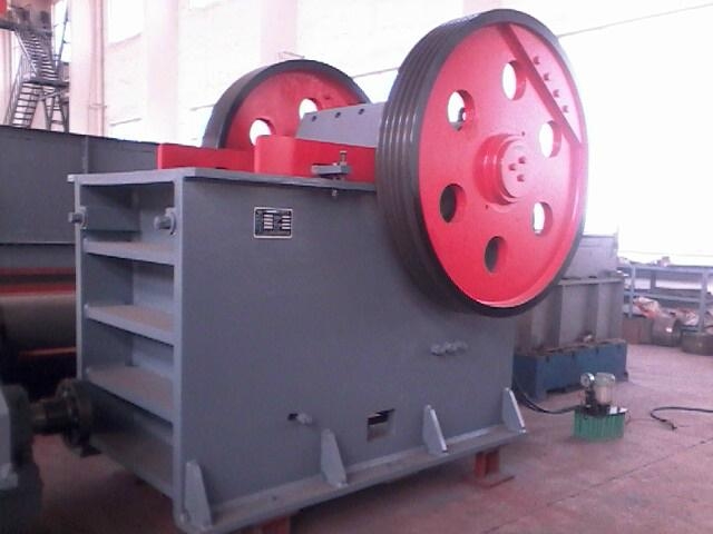 PE500×750顎式破碎機使用說明書
