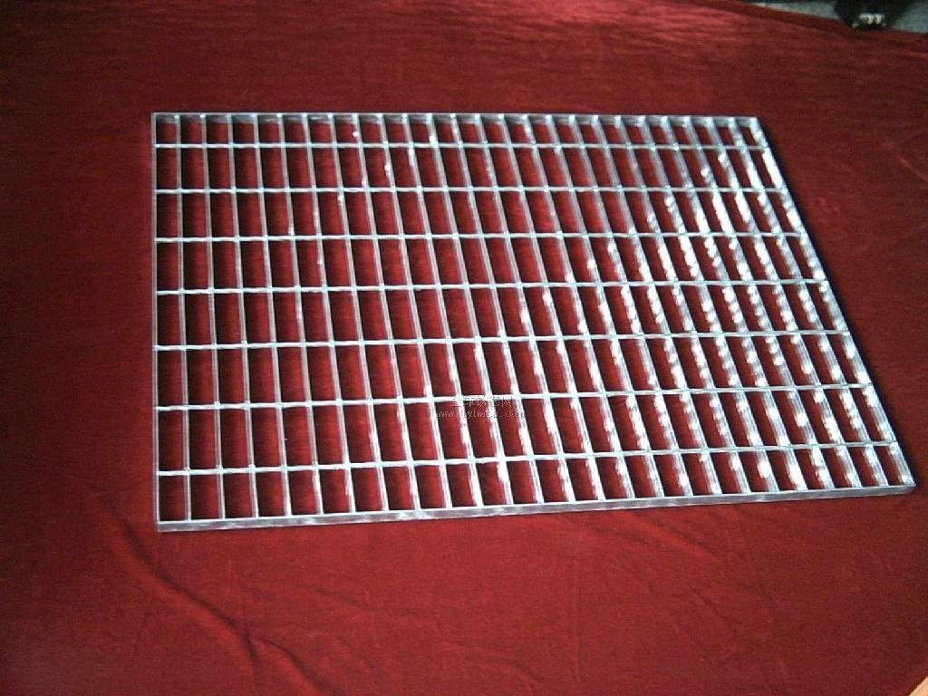 Galvanized steel case board
