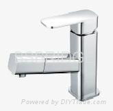 Single Lever Brass Basin Mixer Faucet  with Pull-out Shower  BSBRIDGE M015B01 2