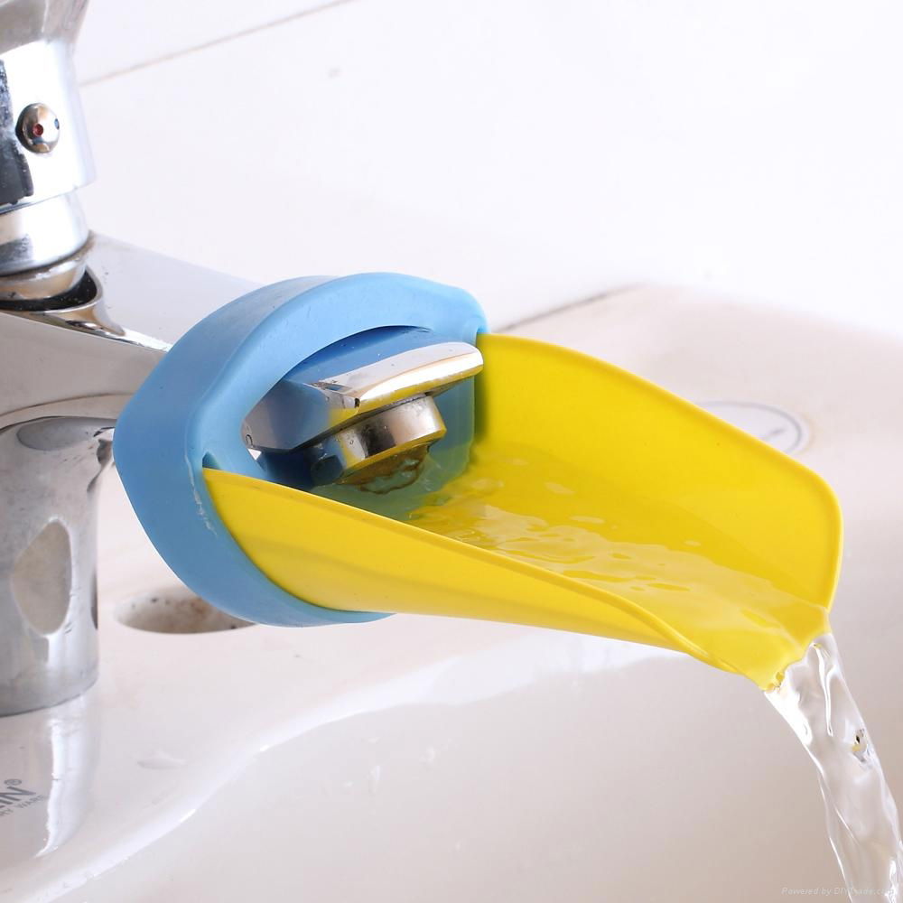 hot selling plastic baby children hand washing faucet extender water tap extende