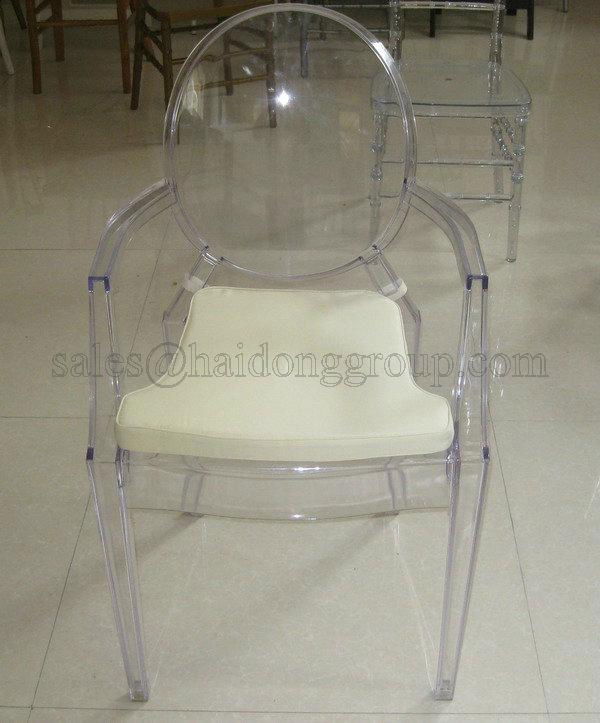 Resin Clear Louis Ghost Arm Chairs 4