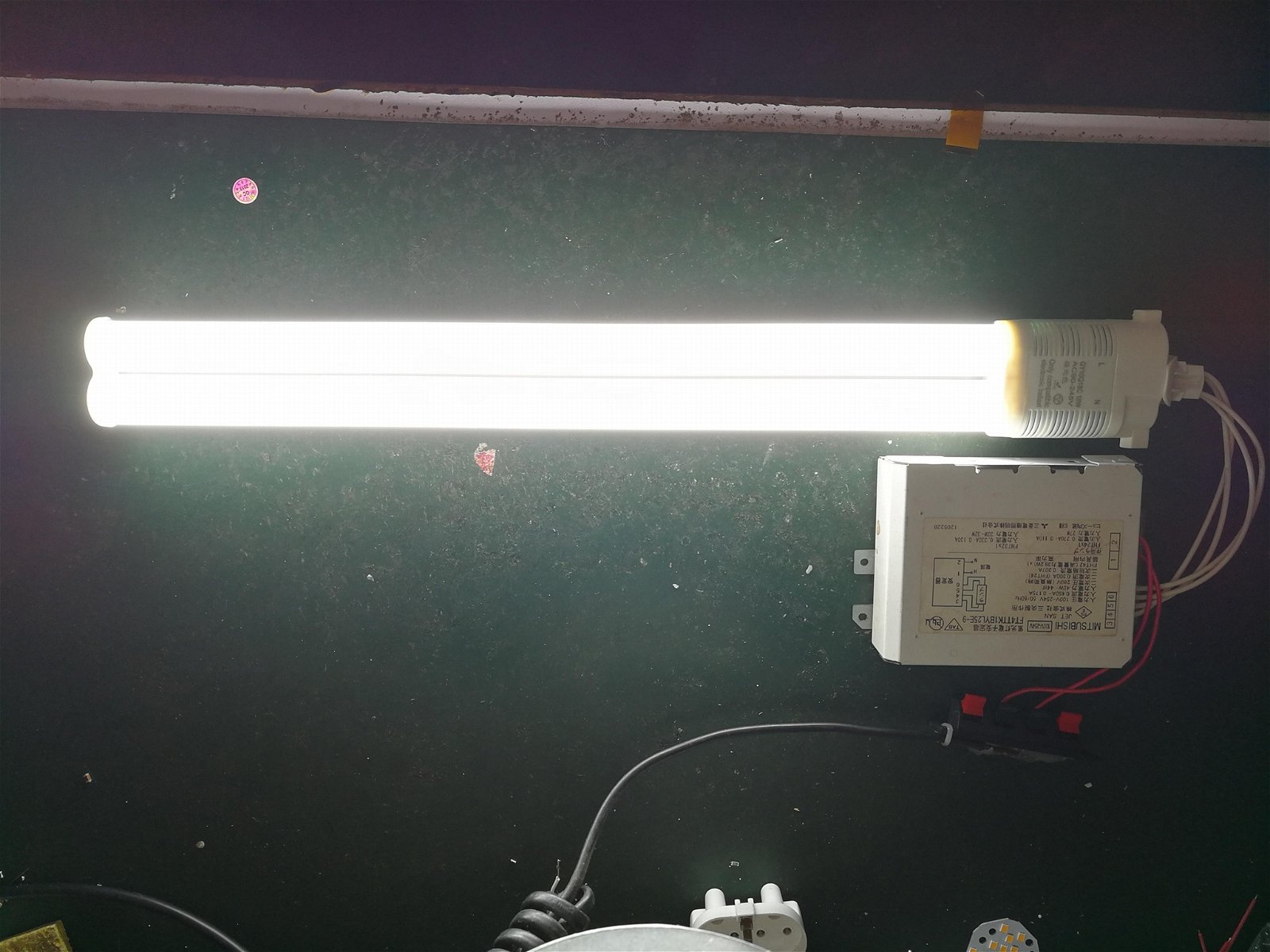 2G10 兼容電子鎮流器LED橫插燈管 15W 11