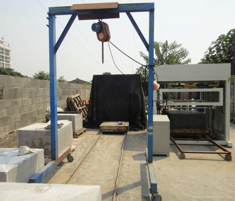 Wire Cutting Machine to Cut Foam Concrete Blocks in Small Size 