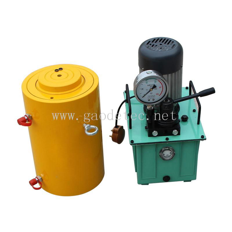 Double acting hydraulic jack