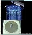 led shower head with RGB 1