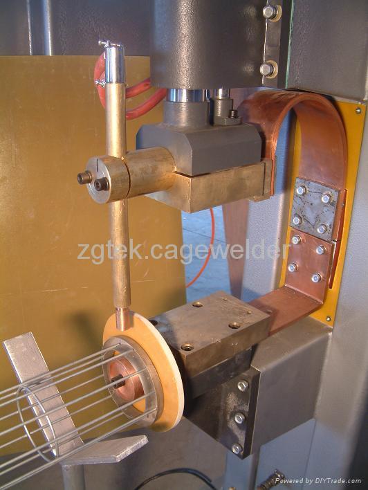 Top collar welder for filter cage 2