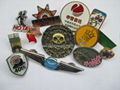 Lapel pins/badges