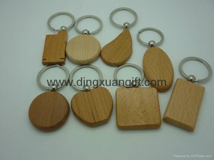 Wooden keyring 2