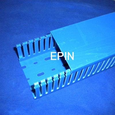 EPIN深蓝色开口齿形PVC线槽 2