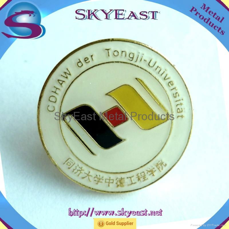 Shiny Gold Enamel Logo Round Metal Pin Badges 3