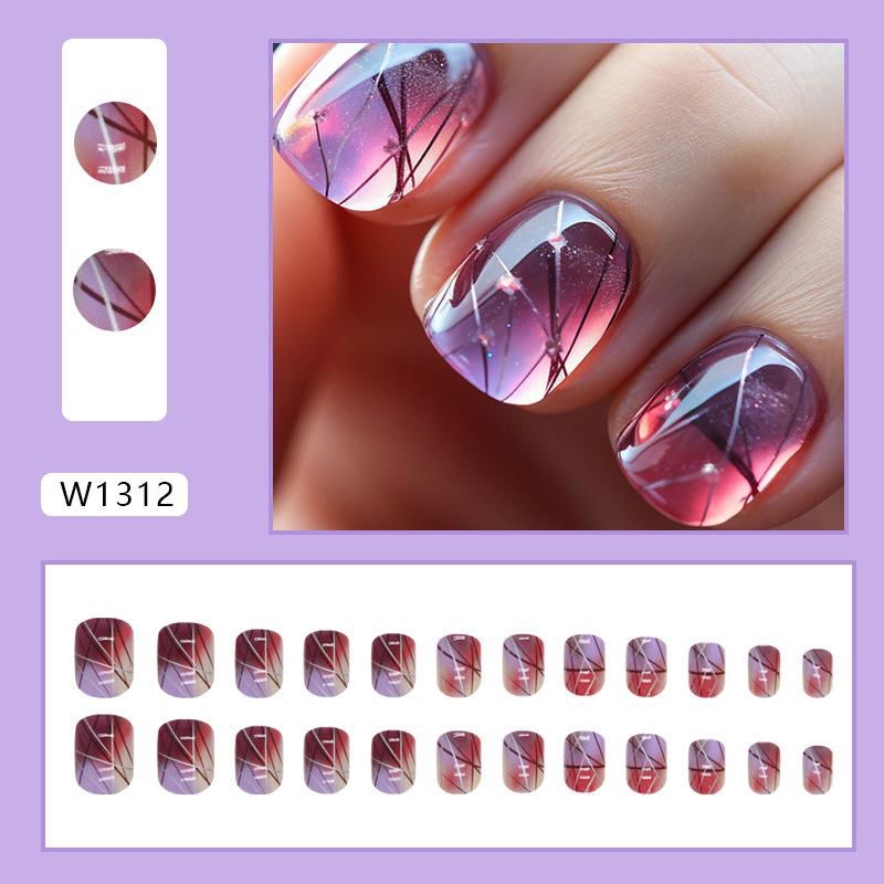 Wearable Nails Ice Smudge Press Ons Fake Nails For Womens  2