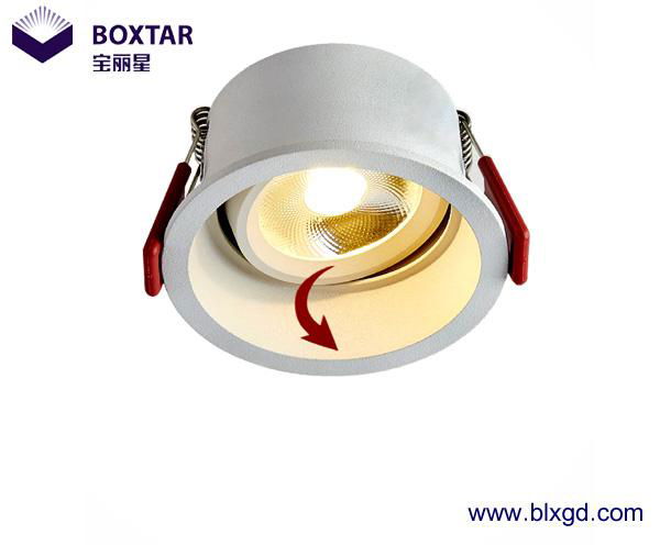 Inward adjustment LED jewelry light