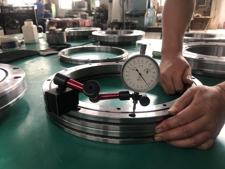 YRT120 Turntable Bearing East Axis Manufacturers Produced by Shuangxiang Road 4