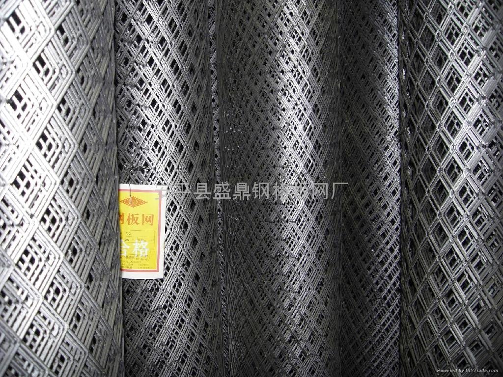 供應中型鋼板網 5