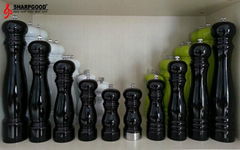 FDA piano lacquer glossy surface  pepper mills 