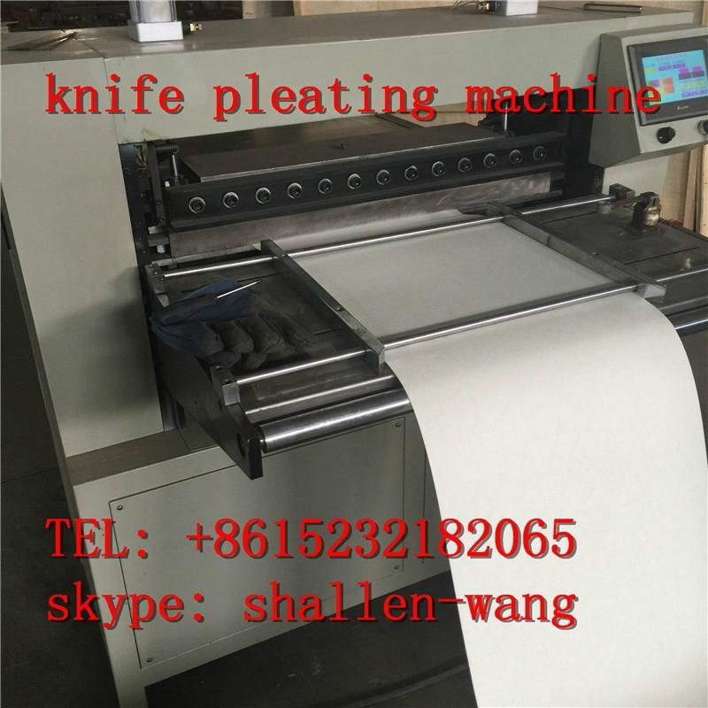 non-woven knife pleating machine 3