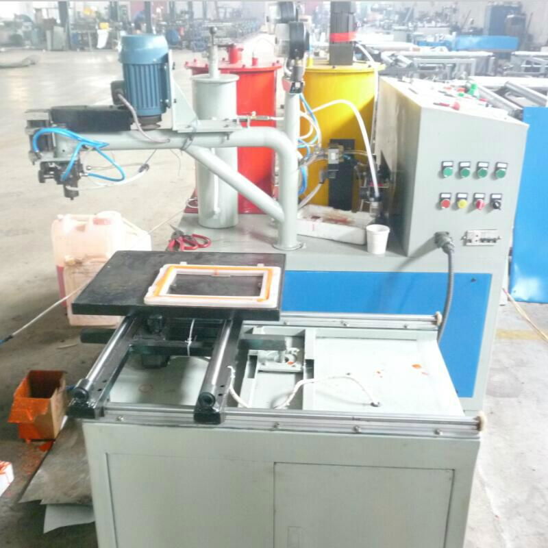 automatic PU casting machine for air filter 015 shuangjia (China