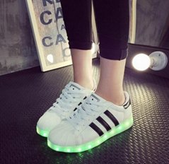 男鞋七彩发光鞋荧光鞋夜光鞋情侣款LED鞋跑步鞋USB充电灯光鞋女鞋