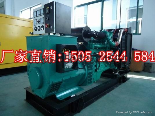 東風康明斯23-200KW發電機組