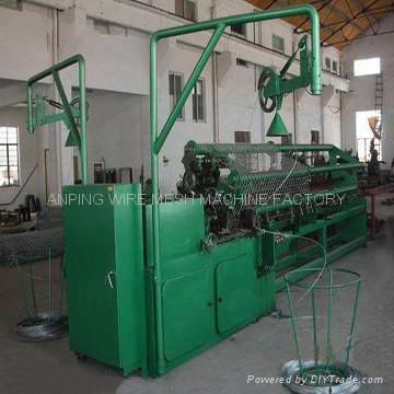 CHAIN LINK FENC MACHINE