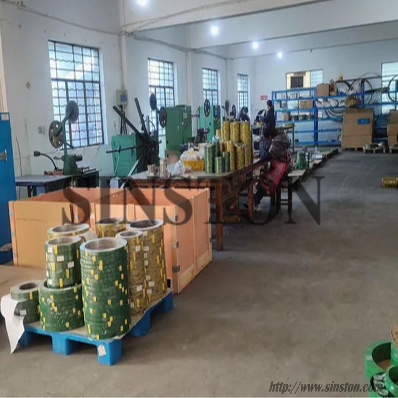 Spiral Wound Gasket with SS304 Inner and Carbon Steel Outer Ring 17