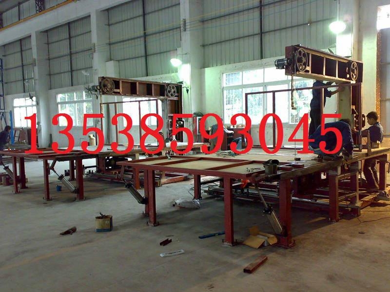 Automatic Foam Vertical Cutting Machine 3
