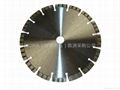 Segmented saw blades for cutting granites 5