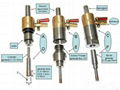 Water swivel adapter of drill bit connecting water