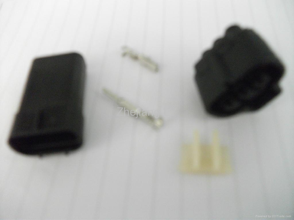 AMP/Tyco汽车连接器 4