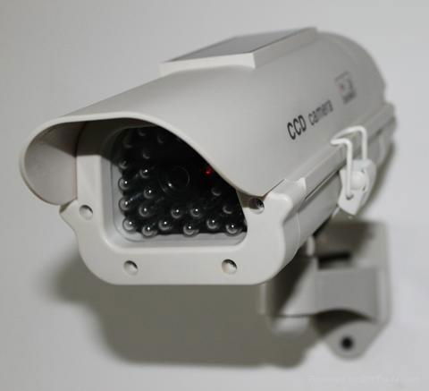  Outdoor used Solar Powered dummy cameras with LED light  2