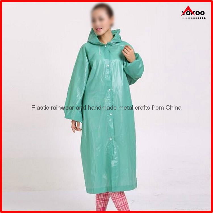 Promotional emergency  long PEVA raincoat with sleeves for travel 2