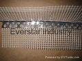 Aluminium corner bead with fiberglass mesh