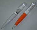 Custom fat liquid pens Plastic Material floater liquid ballpoint pens