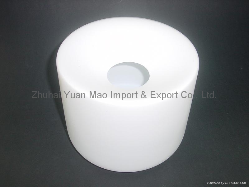 High-quality mouthblown opal white lighting glass