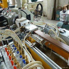 WPC extruder machine