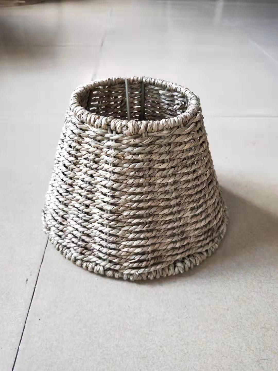 Rattan hand-woven lampshade for table lamp 5