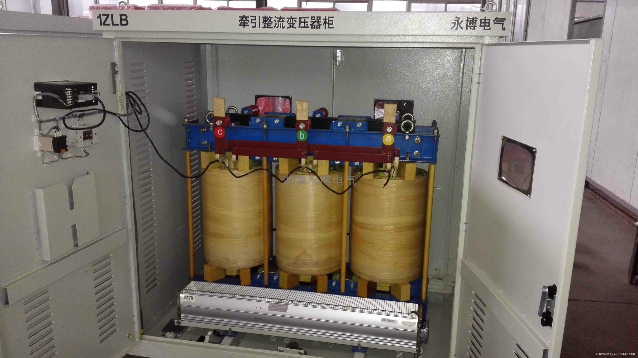 矿用牵引硅整流变压器  2