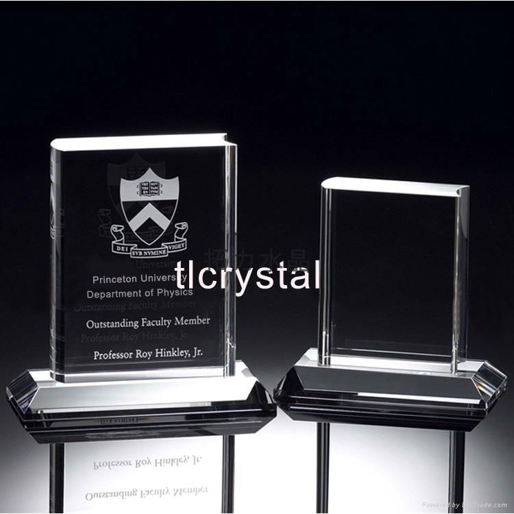 Crystal trophy 5