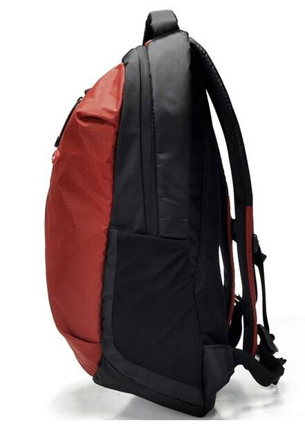 waterproof travelling backpack 2